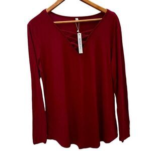 NWT (XL) burgundy criss-cross lattice V-neck long sleeve top
